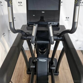 Eliptický trenažér Technogym vario artis unity 3.0 - 7