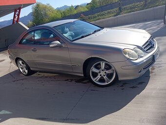 Mercedes-Benz CLK Kupé 270 CDI Avangarde - 7