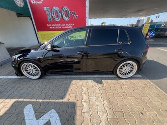 Volkswagen Golf 7 GTI - 7