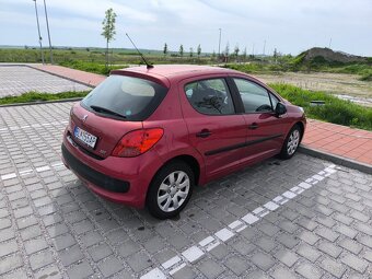 Peugeot 207 1.4i 65 kW - 7