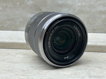 Sony SEL 18-55mm f/3.5-5.6 - 7