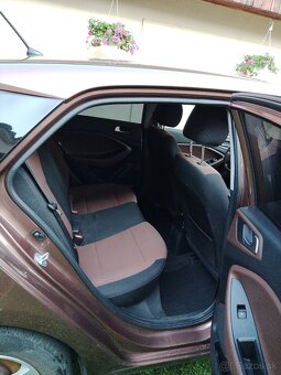 Hyundai i20 - 7