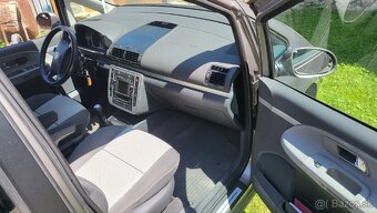 Predám VW Sharan 2.0TDI 103kw - 7