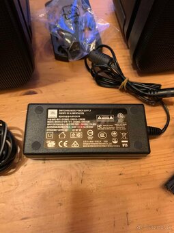 JBL Control 2 PS BK Monitory + Držáky na zeď - 7