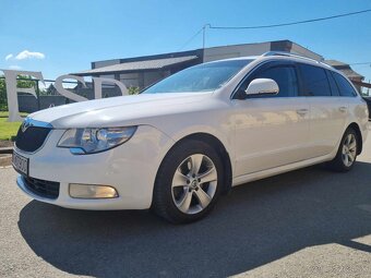 skoda superb combi 2.0 tdi - 7
