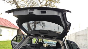 Rozpredam toyota auris - 7