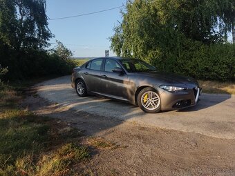 225/55r16 5x110 ET 31 stred 65,1 - 7