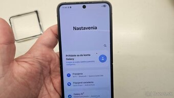 Samsung Galaxy Z Flip 6 carbon black - aj vymením - 7