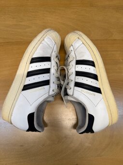 Darujem tenisky Adidas Superstar - 7