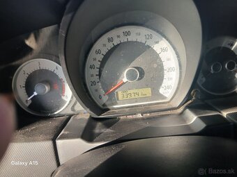Predám kiu ceed 1,6diesel - 7