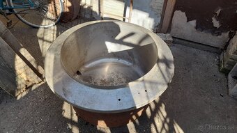 Nerezový varný kotol 150 L. - 7
