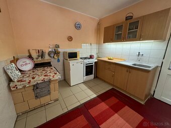 ZNÍŽENÁ CENA Spišské Vlachy- predám starší rodinný dom - 7
