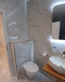 Moderný átriový rodinný dom v Beladiciach – novostavba - 7