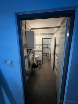 Rodinný dom/predajňa - 7