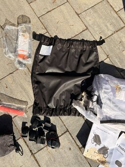 Thule Chariot Sport 1 + Ski kit – TOP stav - 7