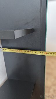 Kupelnova skrinka so zrkadlom - 7