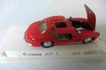 Mercedes Benz auticka v mierke 1:43 - 7