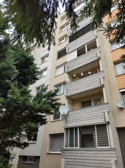 Predaj 2 izbový byt s balkónom na Petzvalovej ul. v Nitre - - 7