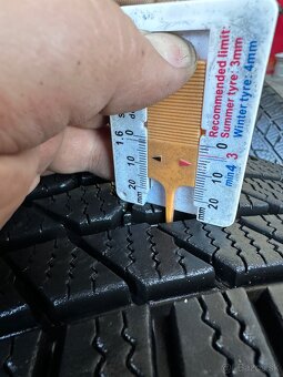 5x112 R16 6,5J ET49 Mercedes Benz + 205/55 R16 zimné - 7