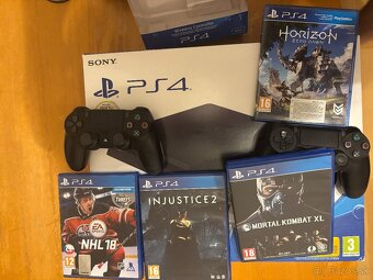 Sony PlayStation 4 Slim 500GB + druhý joystick + 4 hry - 7