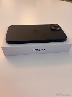 iPhone 15 Black 128 GB - 7