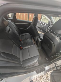 Hyundai i30 1.6CRDi 94kW - TOP STAV - 7