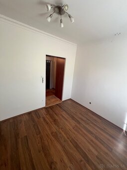 ZĽAVA  Svetlý 3-izbový byt po rekonštrukcii - 7