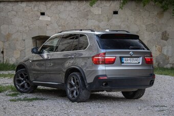 BMW X5 xDrive30d 173kw - 7