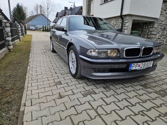 BMW E38 - 7