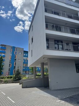 Prenajom krytého Garážového státia Hliny Žilina - 7