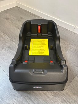 Detská autosedačka (vajíčko) + auto-fix - 7