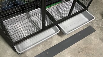 Voliery , Krmne pulty , Prepravne boxy - 7
