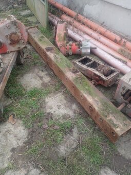 Náhradní díly na Traktor RS09 - 7