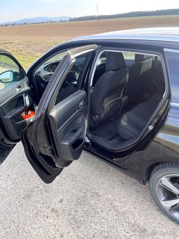 Peugeot 308SW 2,0 BluHDI - 7