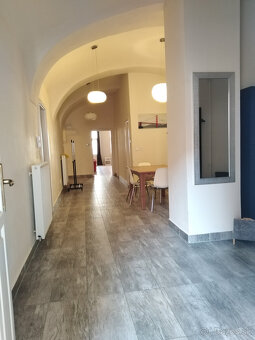 Prenájom, veľký apartmán v centre Košíc - 7