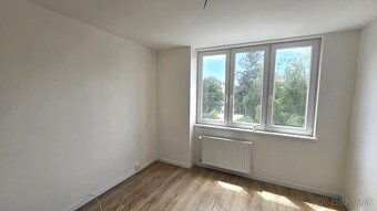 NOVINKA - 3 izb. byt UHEROVA ul. Terasa, NOVOZREKONŠTRUOVANÝ - 7