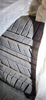 Predam 4ks pneu bidgestone na diskoch. - 7