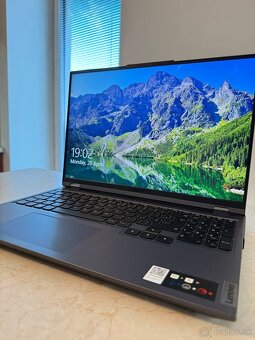 Lenovo Legion - 7
