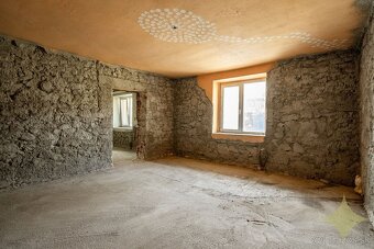 Exkluzívne na predaj rodinný dom s pozemkom 754m2 priamo v c - 7