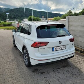 VW Tiguan 2.0 TDI 190k 4MOTION R Line Highline Panorama
- 7