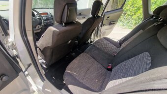 Kia Ceed 1.6 crdi - 7