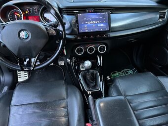 Alfa Romeo Giulietta 2.0 JTDm - 7