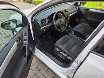 Volkswagen Golf HIGHLINE 1,4TSI - benzín - 7