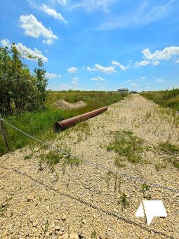 Predaj stavebný pozemok Štitáre š 21,3m x d 31m - 7