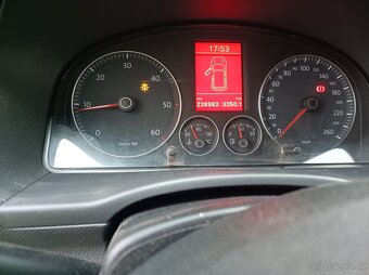 VW Caddy 4x4 vymením - 7