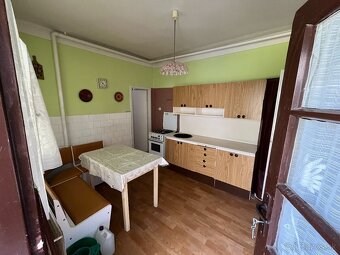 DOM NA PREDAJ v Kolárove , info: 0908 740 575 - 7