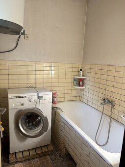 Rodinný dom s pozemkom 893 m2 v Rudne, okr.Turč. Teplice - 7