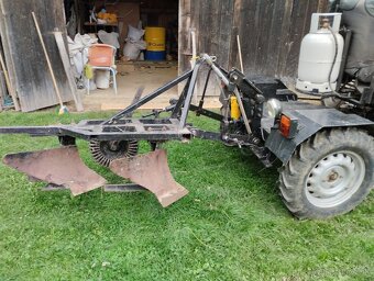 Malotraktor 4x4, LPG - 7