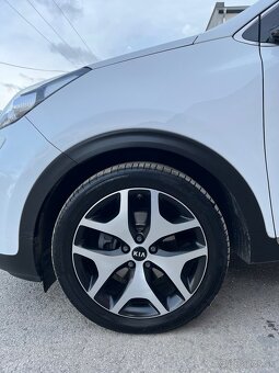 KIA Sportage 2.0 CRDi GT-Line = 4WD (4x4), A/T Panoráma = - 7