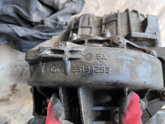 Opel Astra J 09-15 štartér, kompresor, čerpadlo, prevodovka - 7